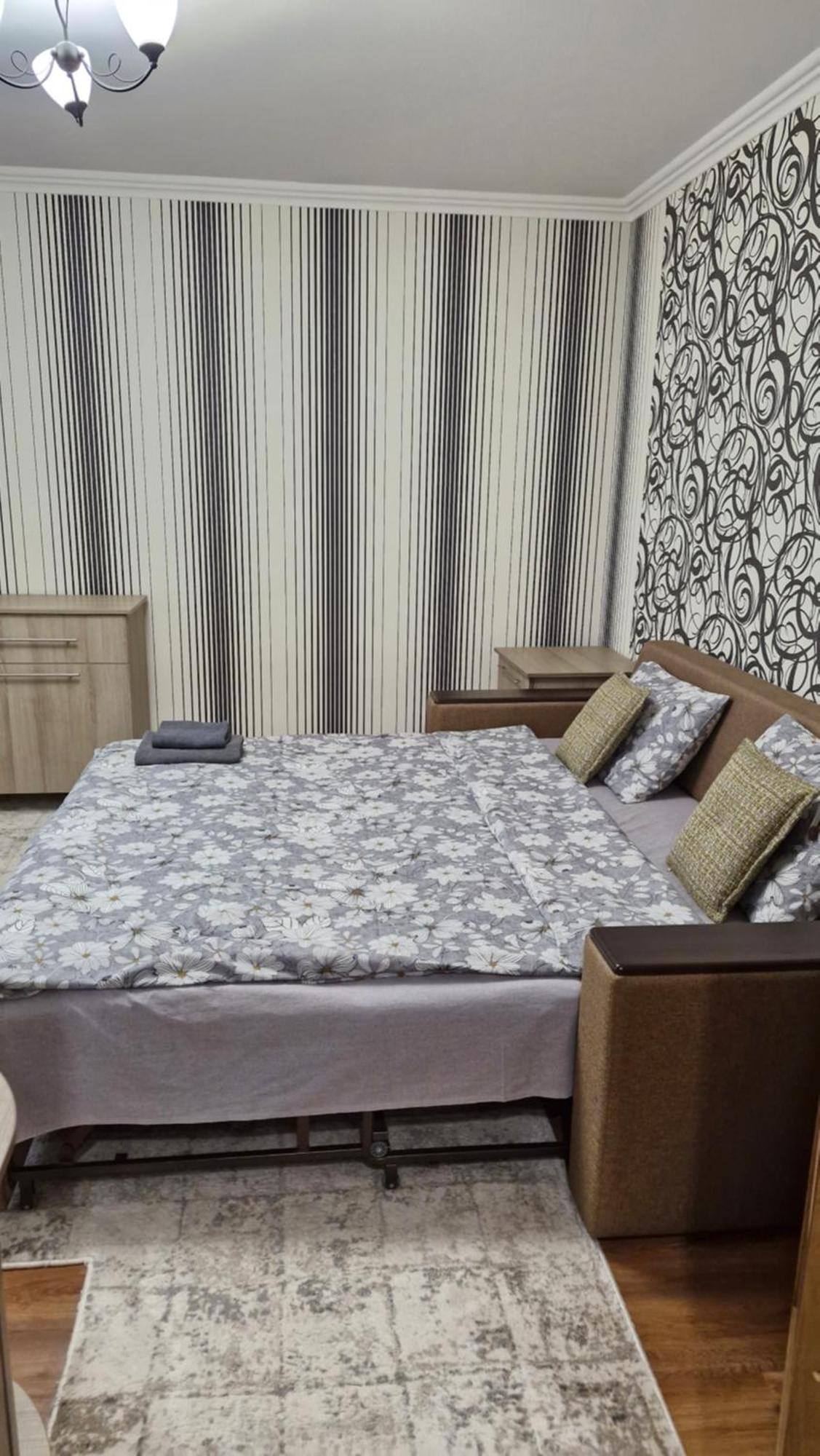 Airport-Hotel 60 Κισινάου Εξωτερικό φωτογραφία